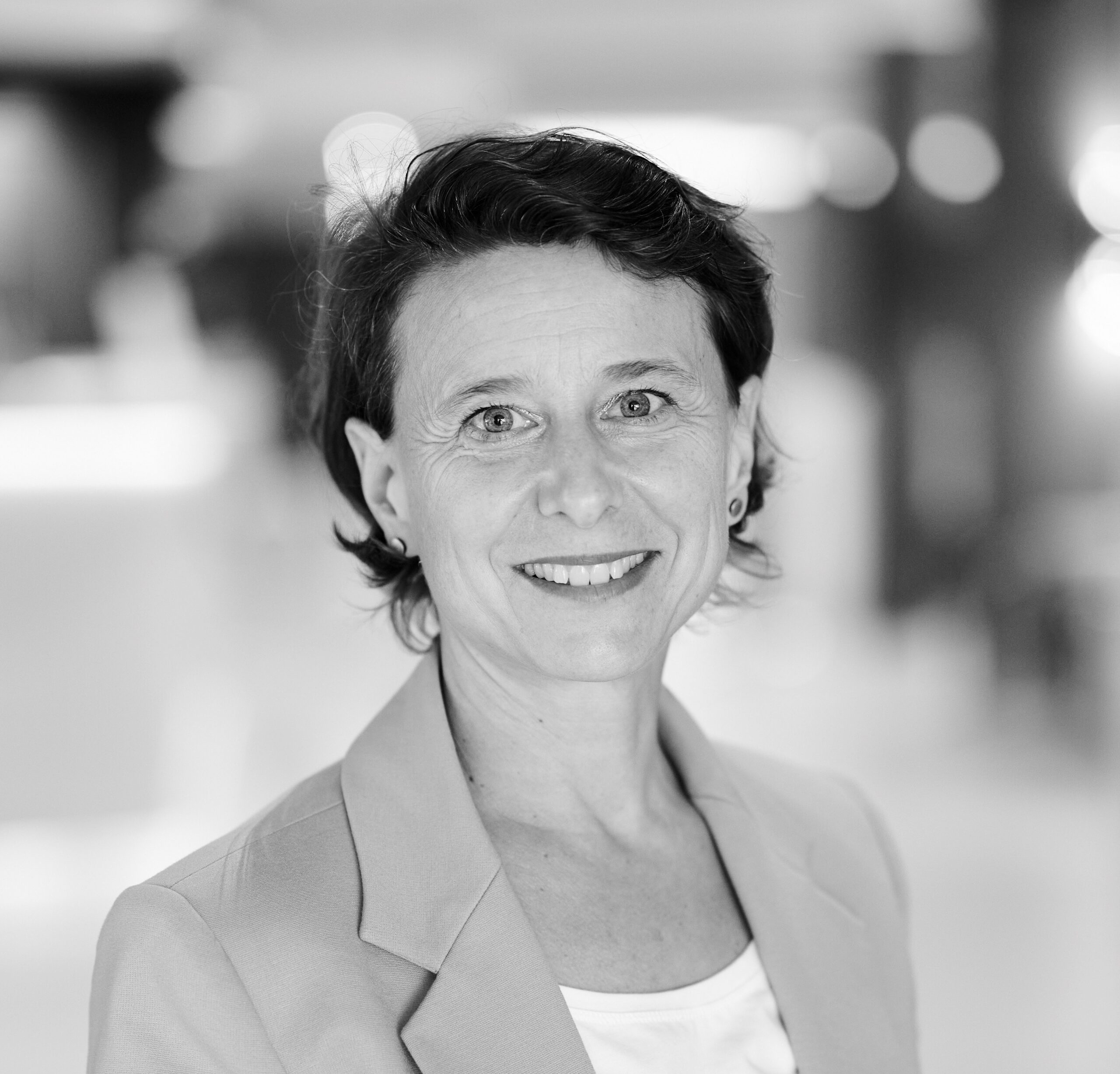 Lisa Kretschmann - Secretary General